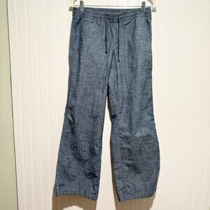 LL Bean Favorite Fit Blue Chambray Cotton Pull On Pants Size 4